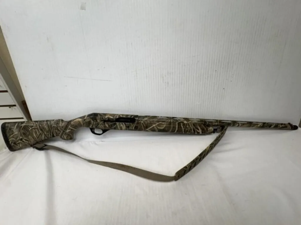 Stoeger 12 GA Semi Auto Shotgun