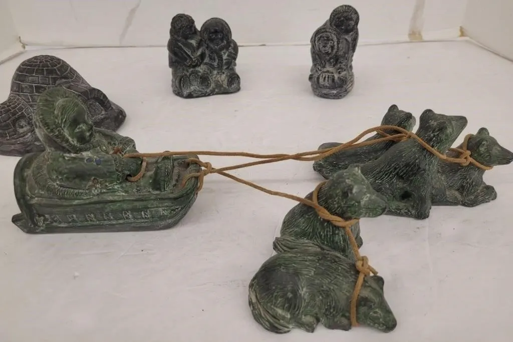'The Wolf Sculptures' Authentic soapstone carvings