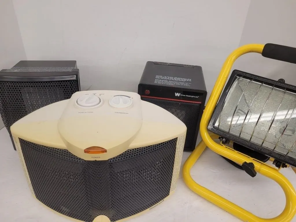 Halogen Work Light, 3 Electric Heaters