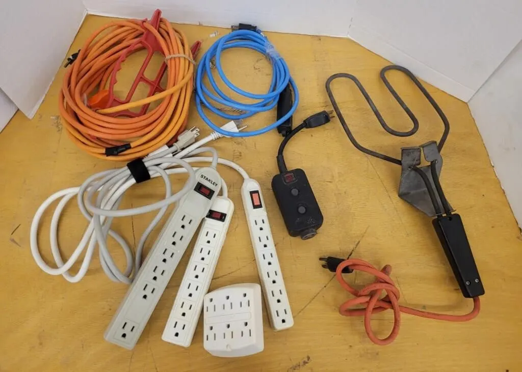 Extension Cords, Power Bars, Electric