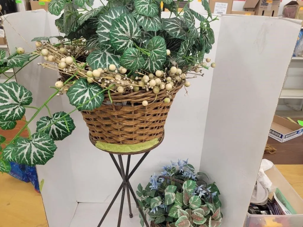 32" Plant Stand , 12" Artificial Plant Basket