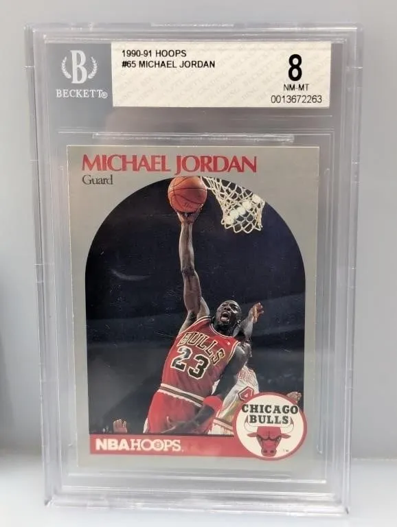 1990 Hoops Michael Jordan #65 Beckett 8