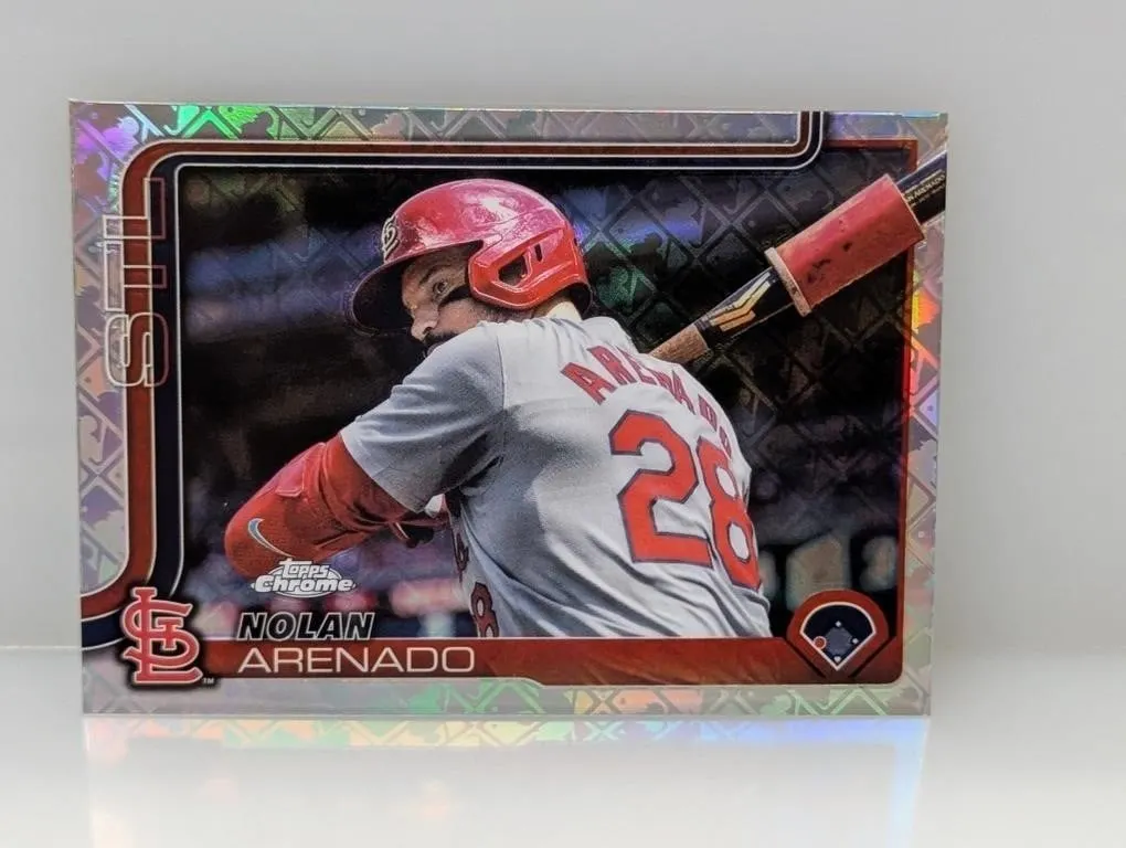 2025 Topps Chrome Logofractor Arenado Image Var