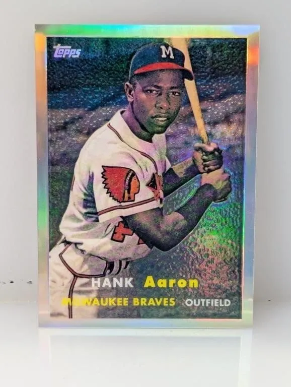 2013 Topps Hank Aaron Refractor Insert