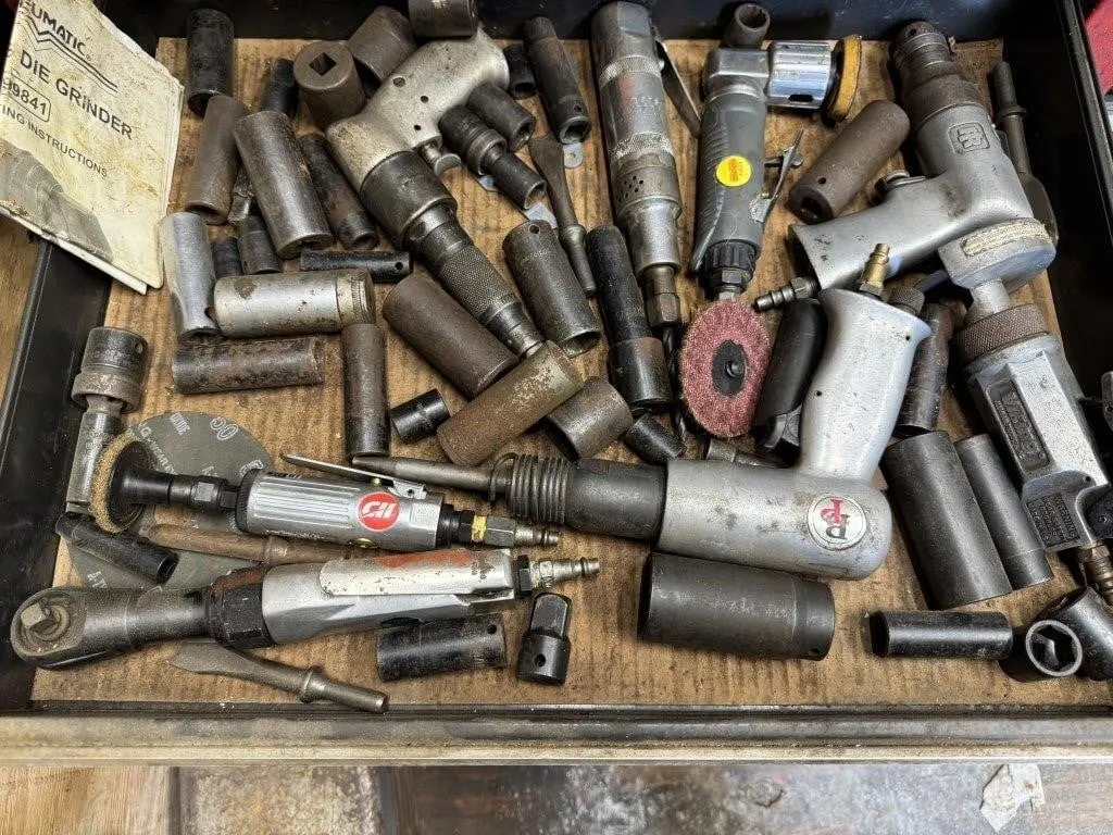 Pneumatic Tools & Sockets