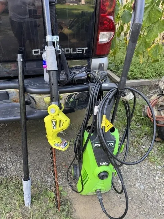 Pressure Washer & Pruner