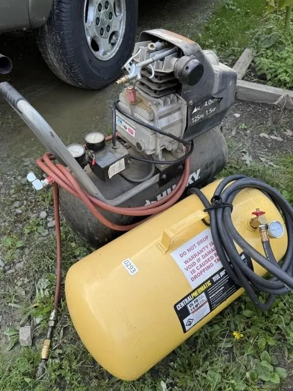 Air Compressor & Carry Tank