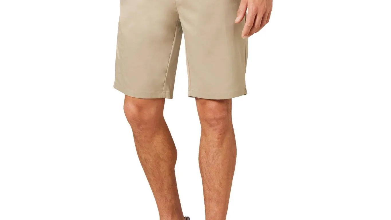 Amazon Essentials Classic-Fit Cargo Shorts Size 30