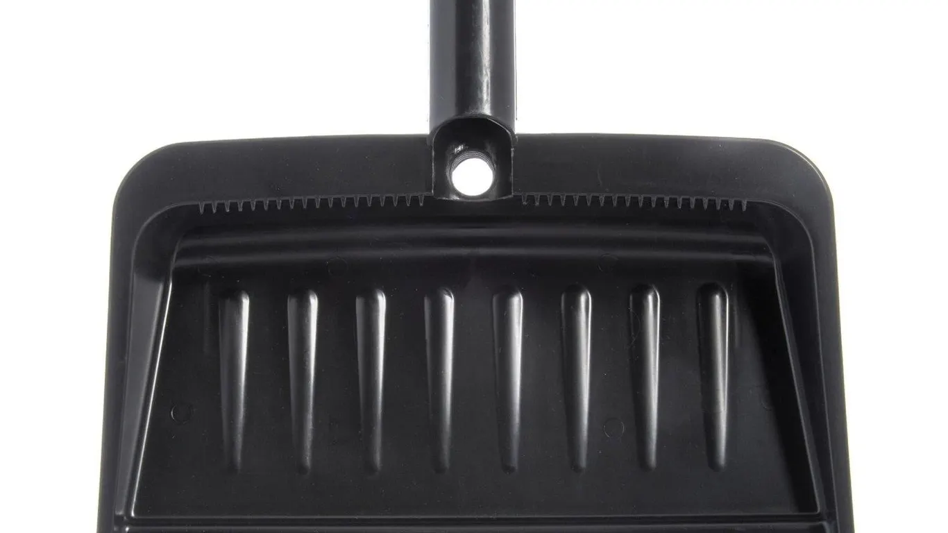 Carlisle FoodService 8 Inch Heavy Duty Dust Pan