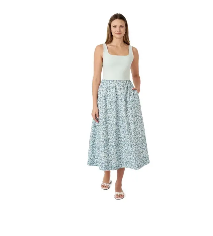 Edited by Hunter McGrady Mixed Media Maxi L
