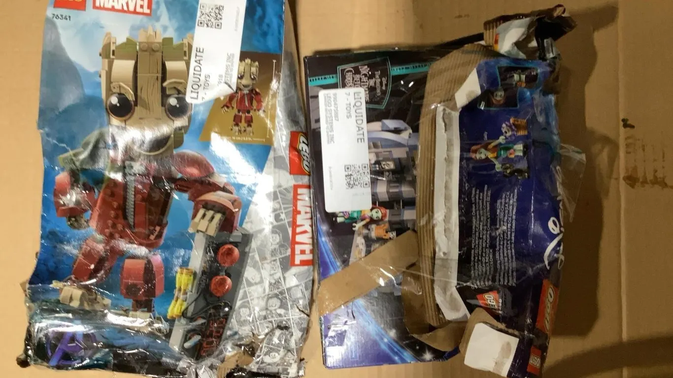 Mixed Lot Of Lego Marvel 76341 Disney Building Set