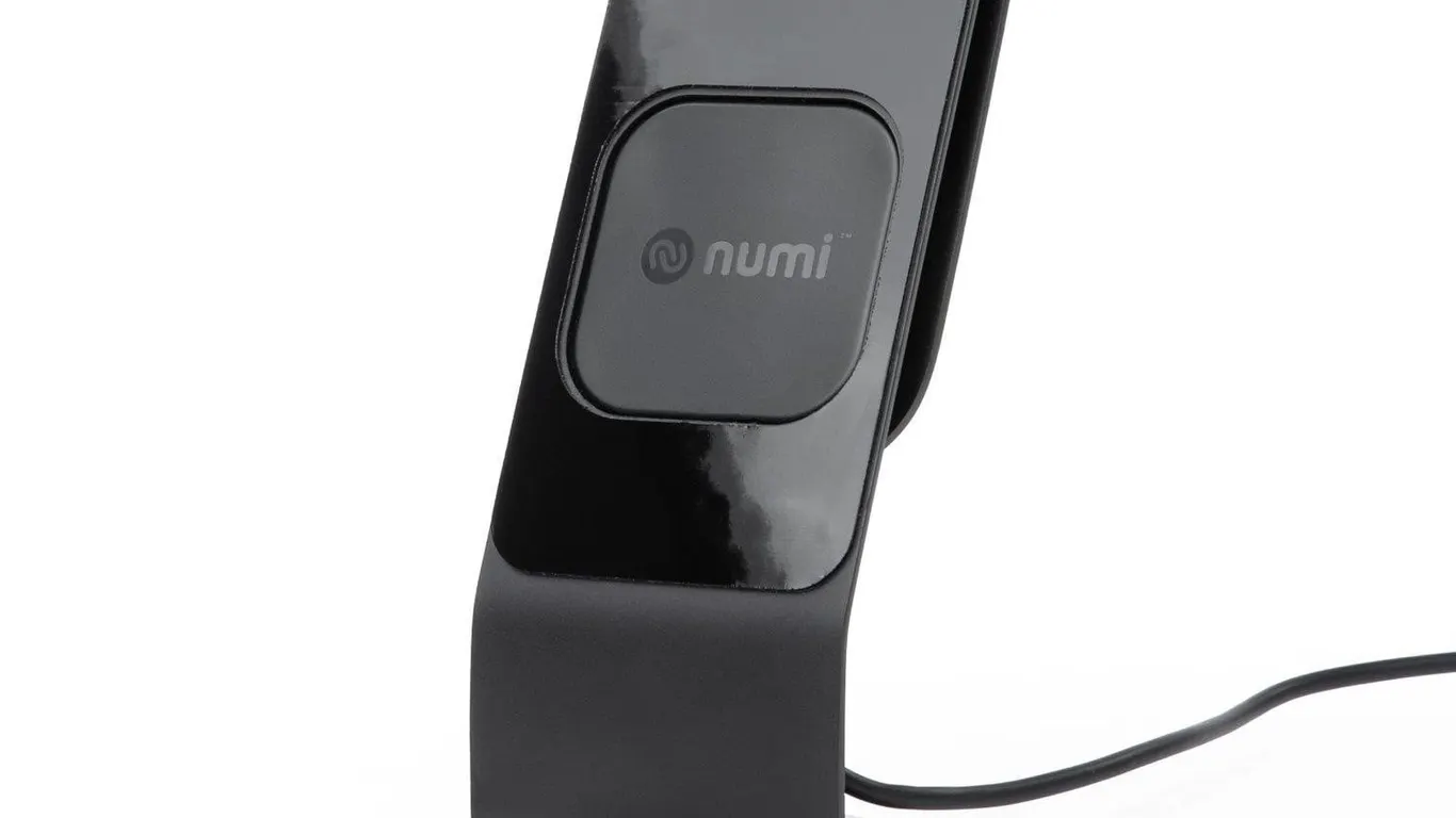 Numi B081FJQ3W3 10W Qi Wireless Phone Charger...
