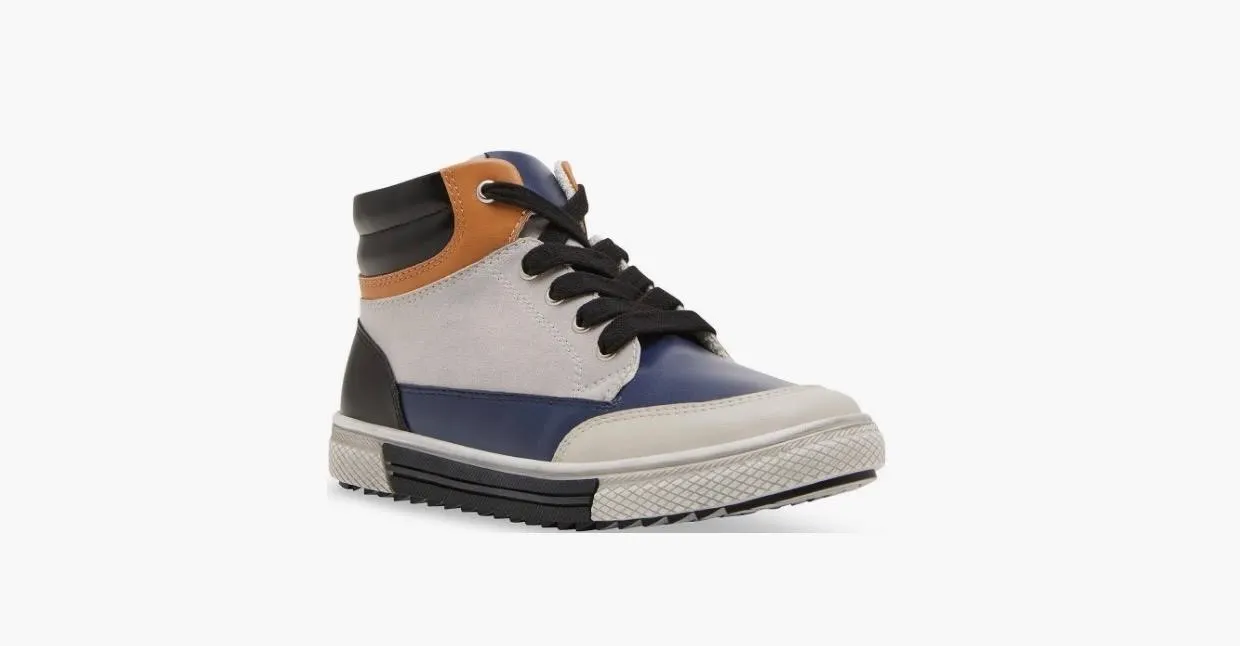 Steve Madden Boys Sneakers Size 5