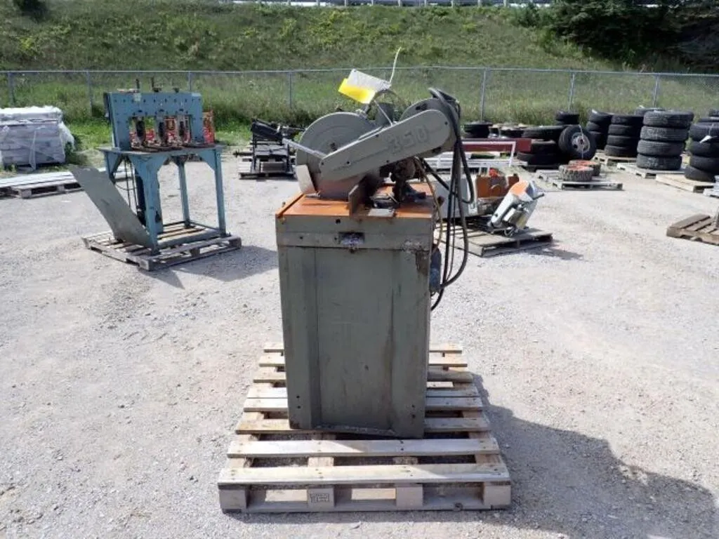 APB 350 Circular Saw