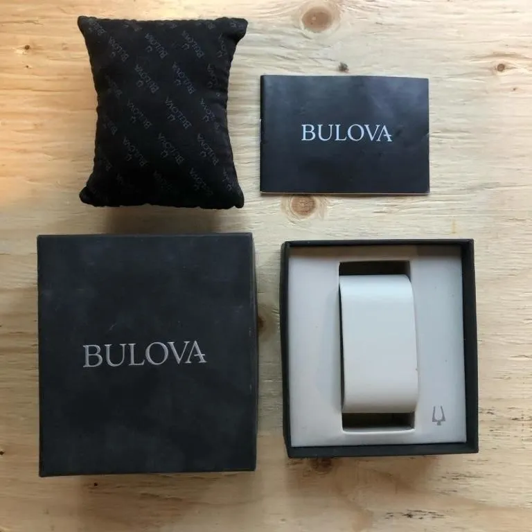 Bulova Wristwatch box