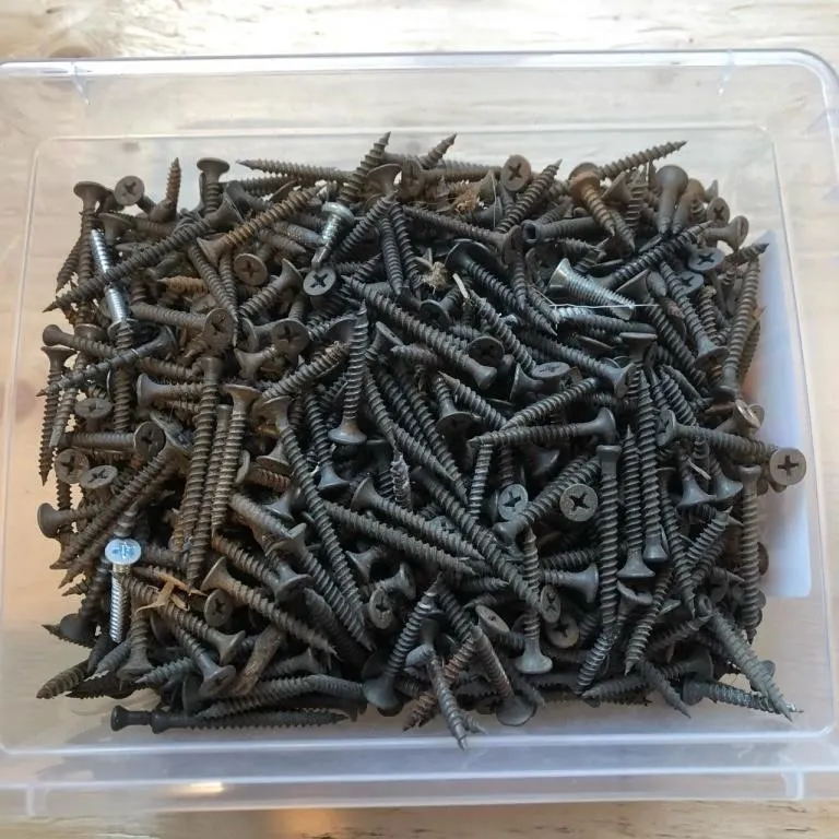 Drywall screws