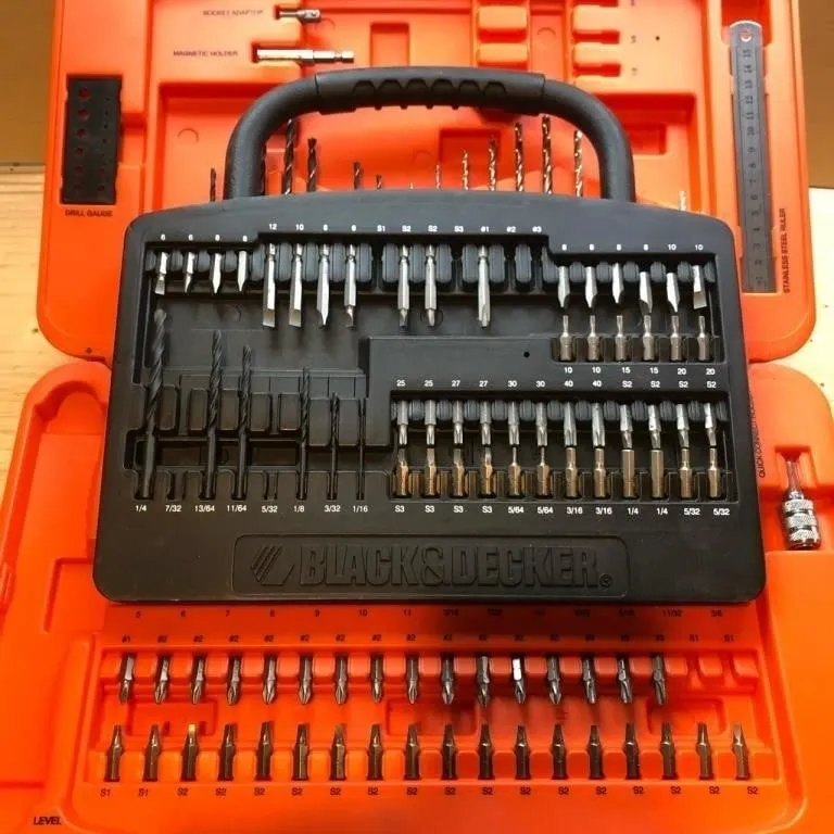 Black & Decker drill bit set