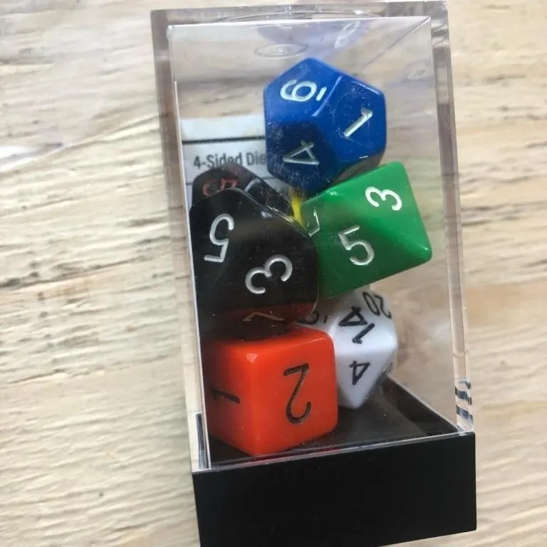 Chessex 7 die set for games
