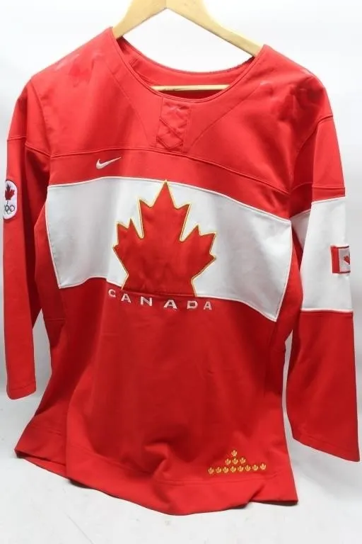 Team Canada Nike Hockey Jersey, L/XL