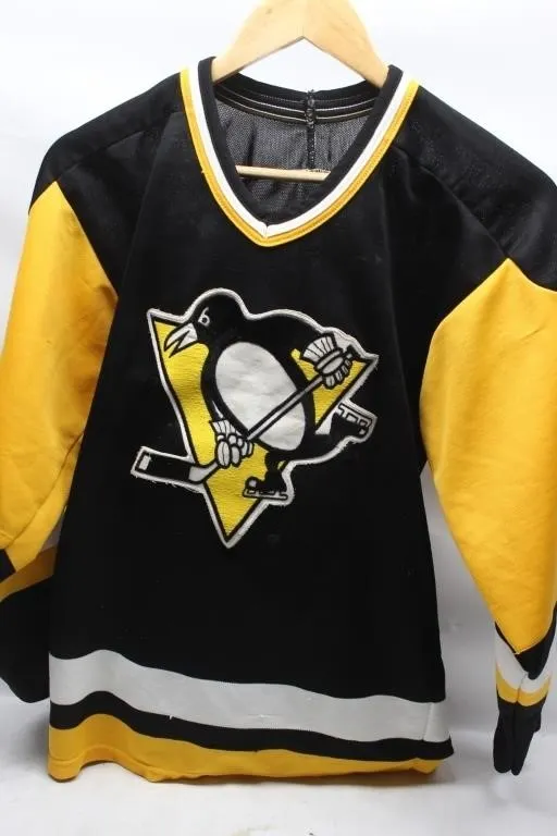 Pittsburgh Penguins Lemieux #66 CCM Hockey Jersey