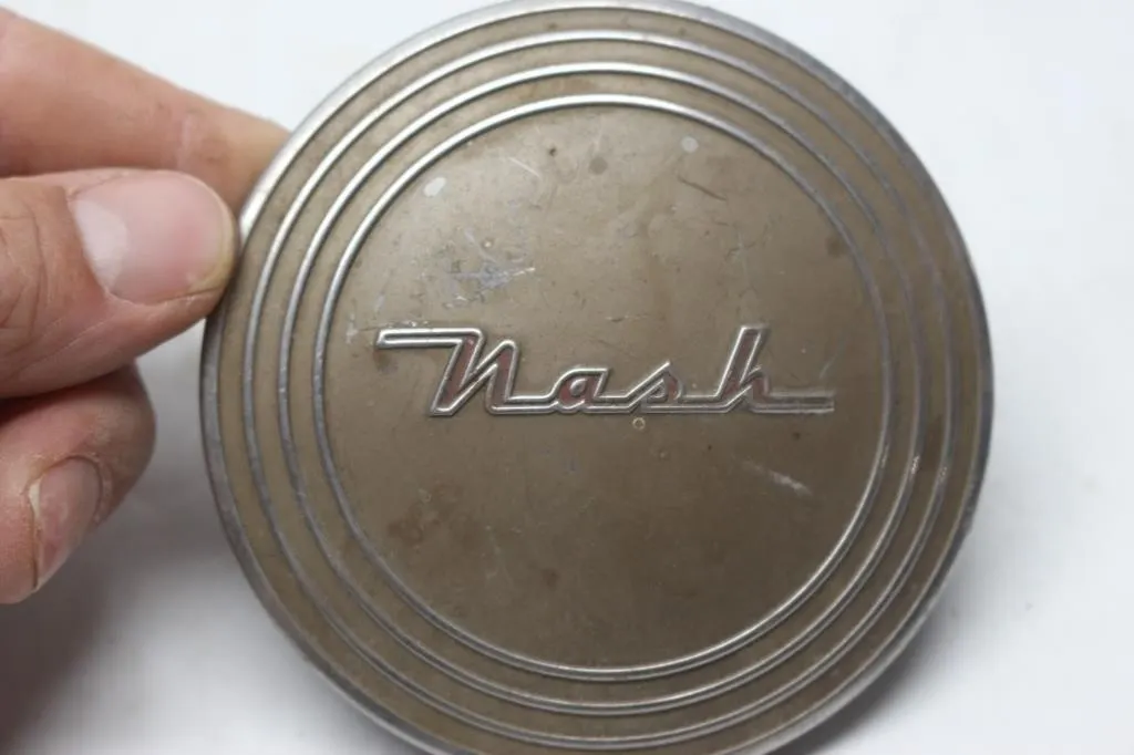 Vintage Nash Vehicle Wheel Hub Cap