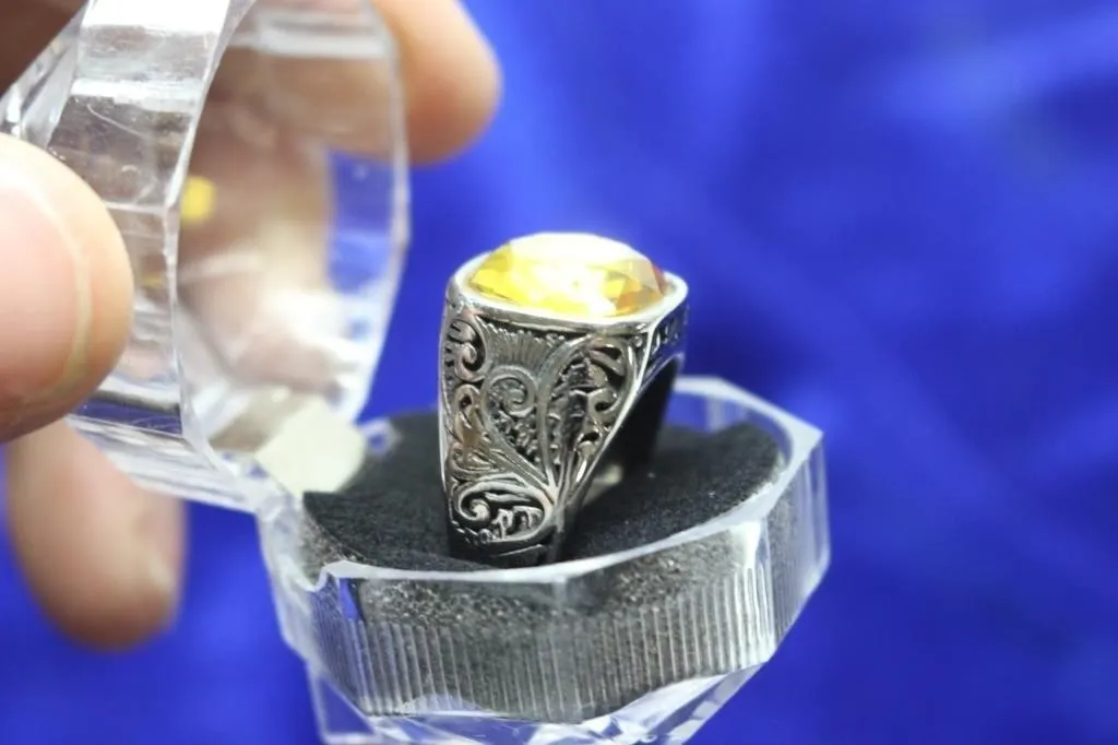 Ornate Silver-Tone Ring w/ Yellow Stone