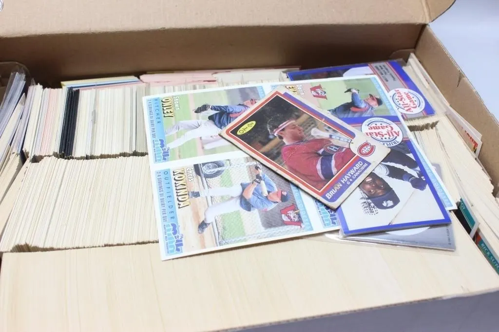 Large Box of Vintage Baseball Cards