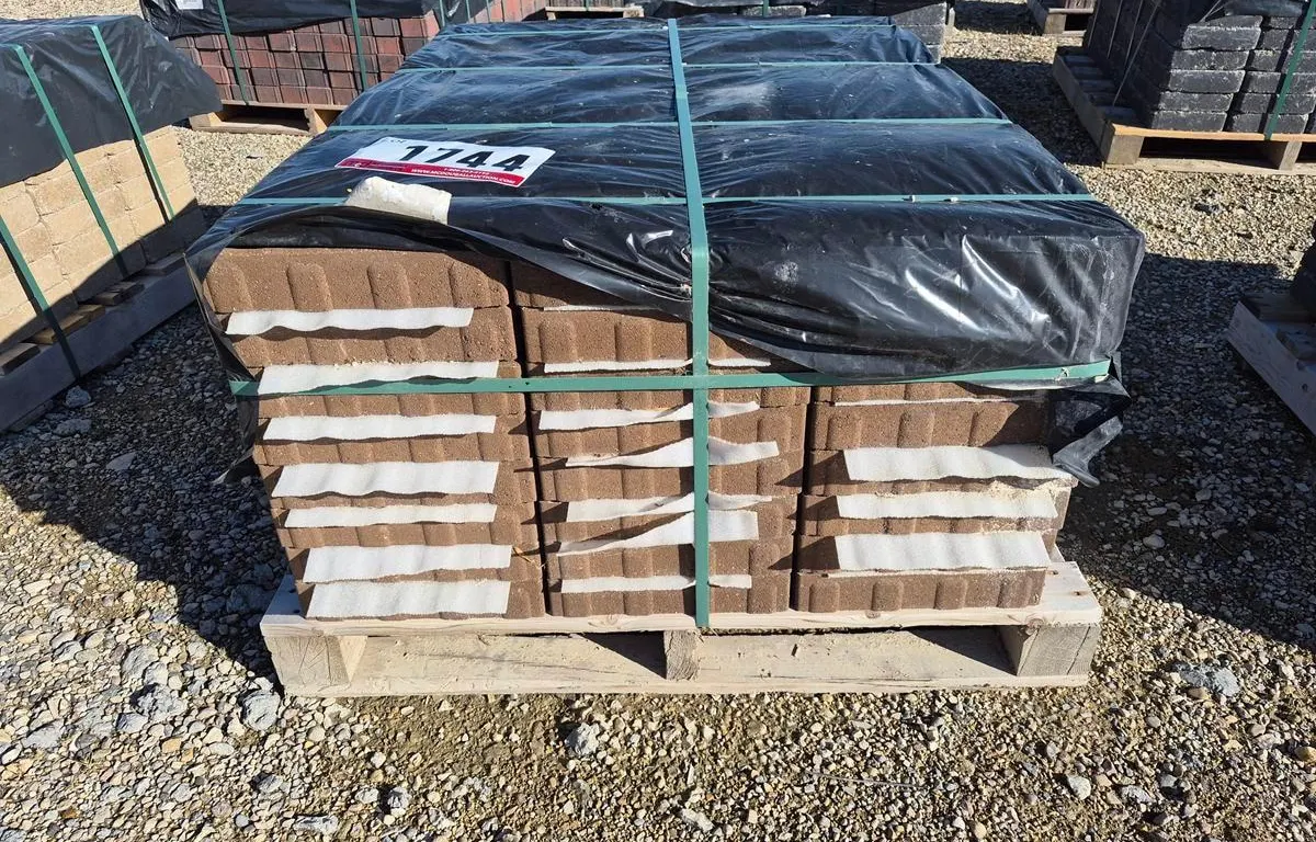 Red River Paver 12" x 12" x 2 3/8" Brown Patio Stones
UNRESERVED