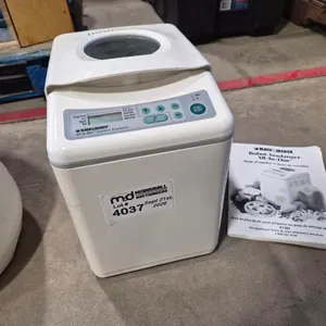 Black & Decker Breadmaker
 UNRESERVED