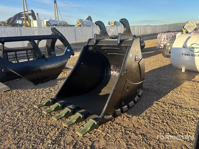 WBM 54 in Q/C Digging Excavator Bucket - Fits 450 Series WBM