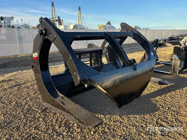 WBM 108 in Log Pipe Wheel Loader Grapple - Fits John Deere 544k/624k/644k
