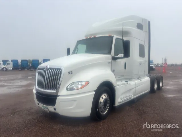 2023 International LT625 6x4 T/A Sleeper Truck Tractor