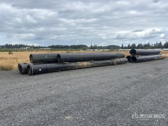 Quantity of (9) Pipe