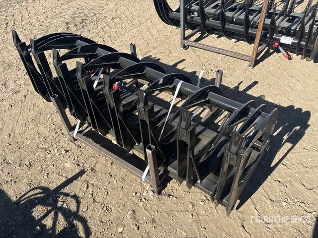 2026 GIYI GY-CLG72 72 in Log Skid Steer Grapple (Unused)