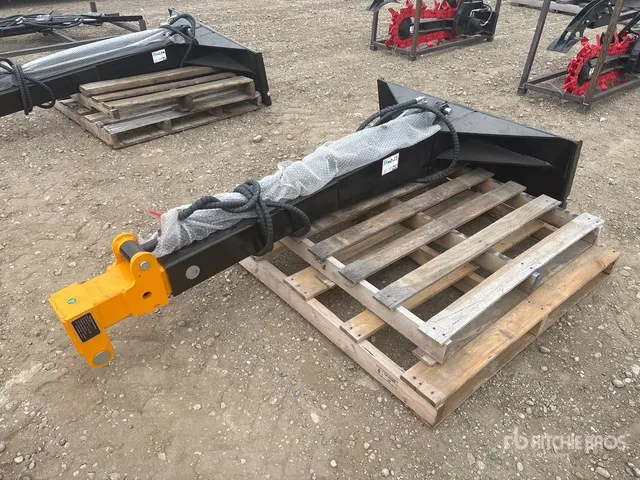 2026 GIYI GY-TBS20 108 in Skid Steer Telescopic Boom (Short Cylinder) (Unused)