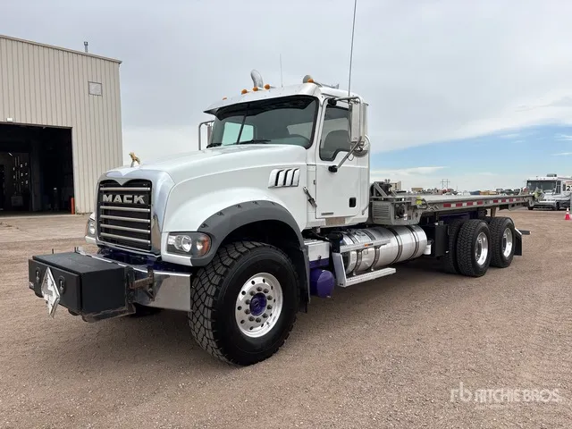 2023 Mack GR64FT Granite 6x4 Roll-Off Truck