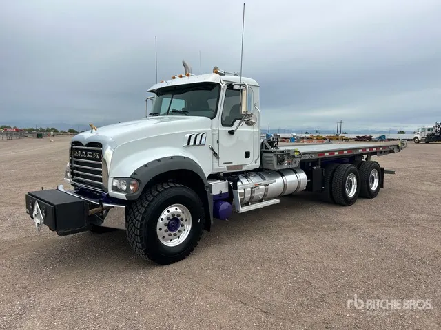 2023 Mack GR64FT Granite 6x4 Roll-Off Truck
