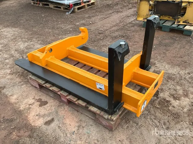 2026 GIYI GY-WLF75 60 in Q/C Wheel Loader Forks (Unused)
