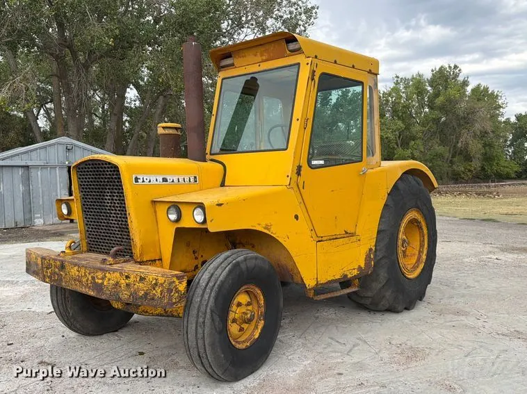 1963 John Deere 5010 tractor