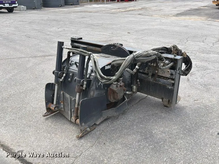 Bobcat skid steer cold planer