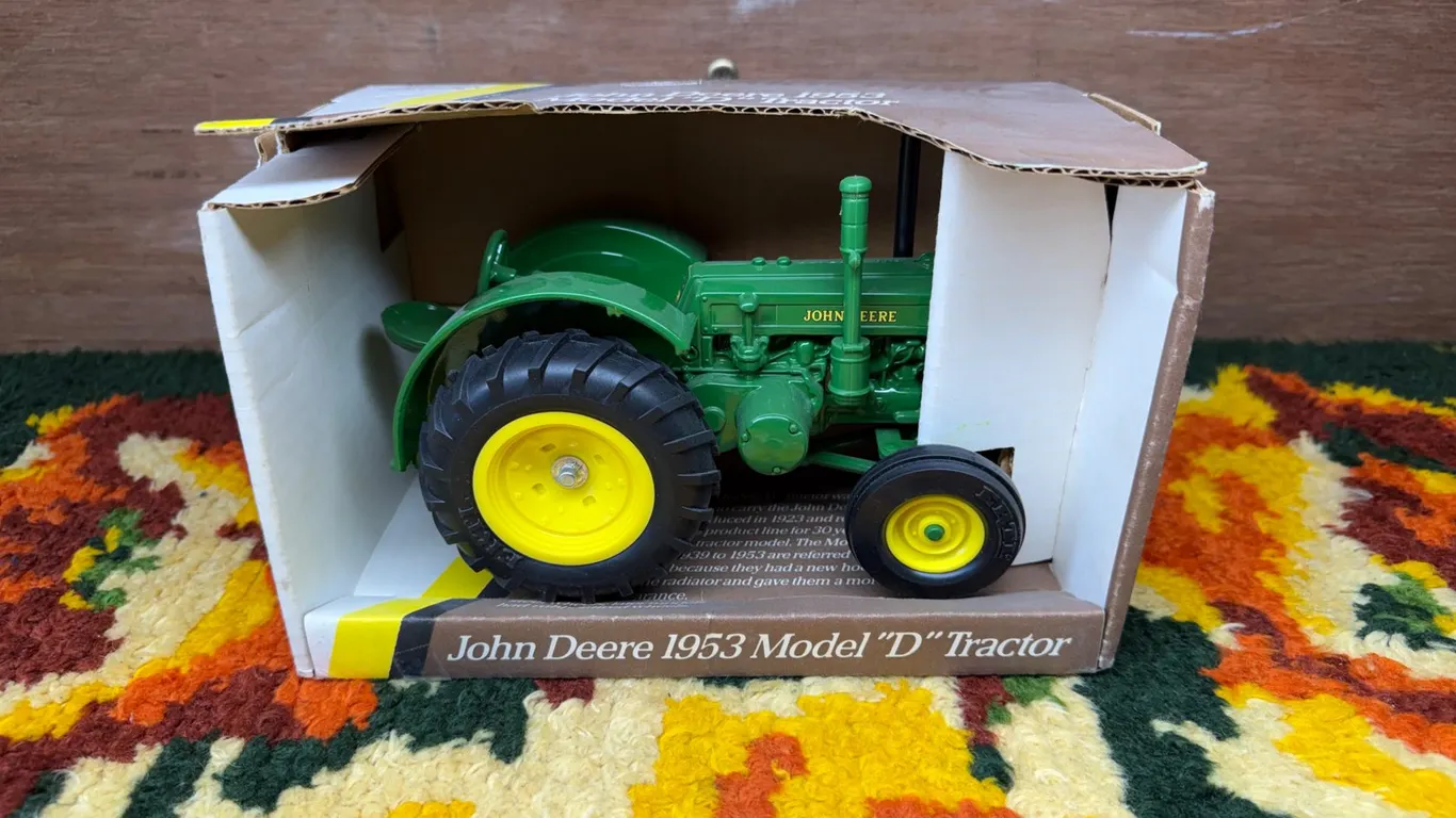 1953 John Deere Diecast Model D Tractor