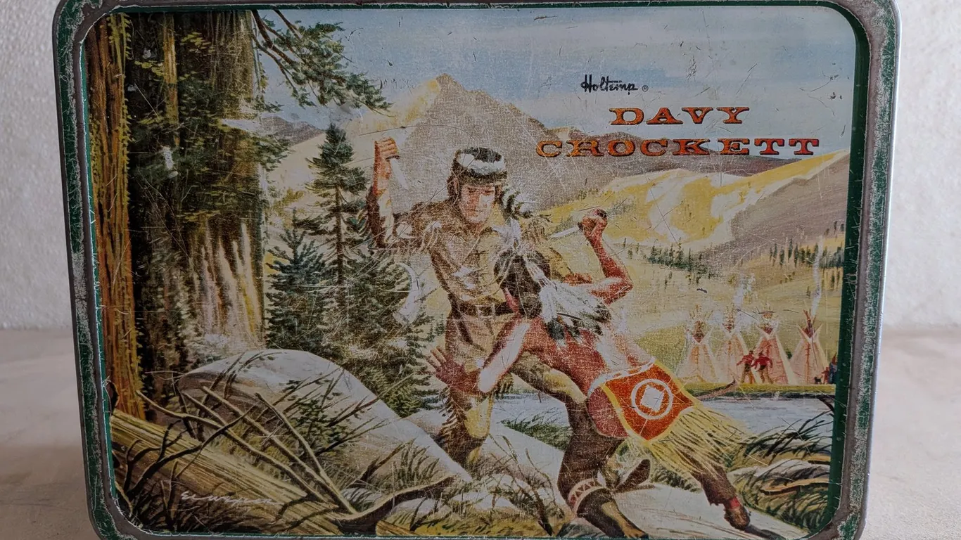 Holtemp Davy Crockett Tin Lunch Box