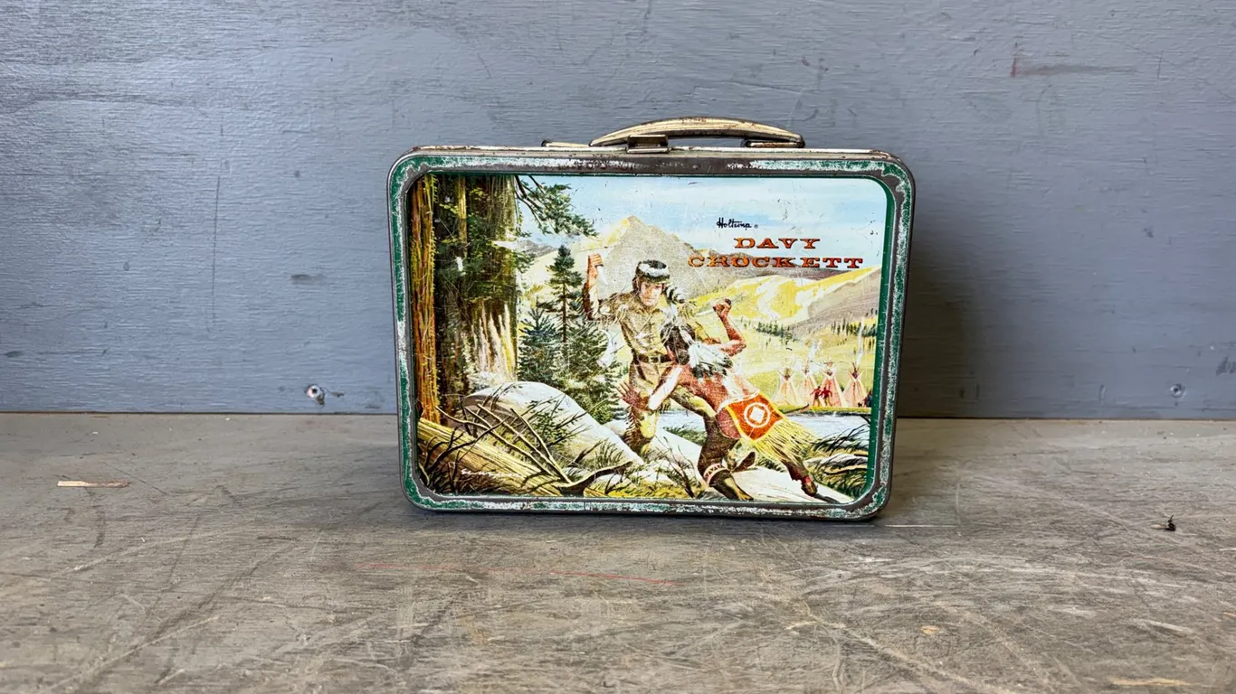 Davy Crockett Tin Lunch Box