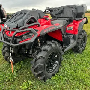 2024 Can-Am XT 1000R, 4x4, Rotax V-Twin 1000 cc Engine, 91 HP, Winch, VIN # 3JBLWAX43RJ000986