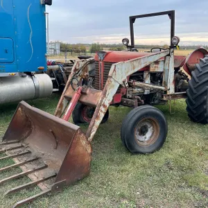 1962-64 Massey Ferguson 65 Dieselmatic Multi Power 2wd Tractor, 3.3L Perkins 4 Cyl. Diesel Eng., 50 HP, 3-spd Manual Trans, Aux Hyd., 540 PTO, 3-Pt Hi