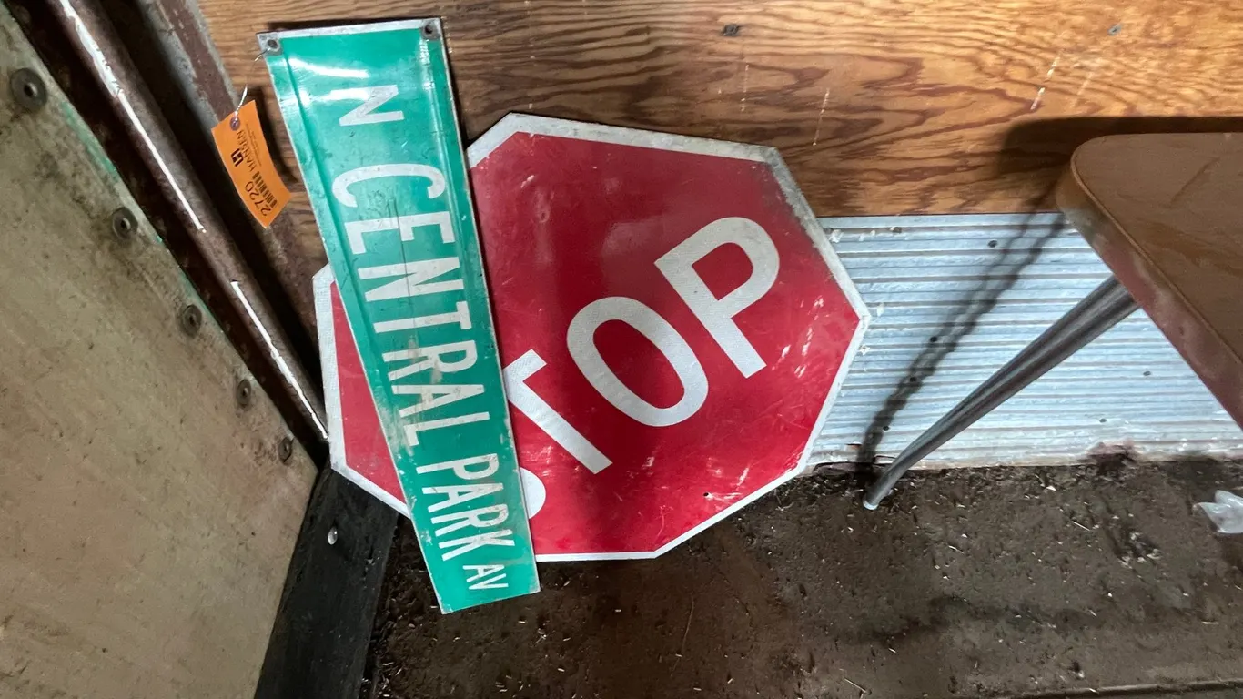 (2) Road Signs