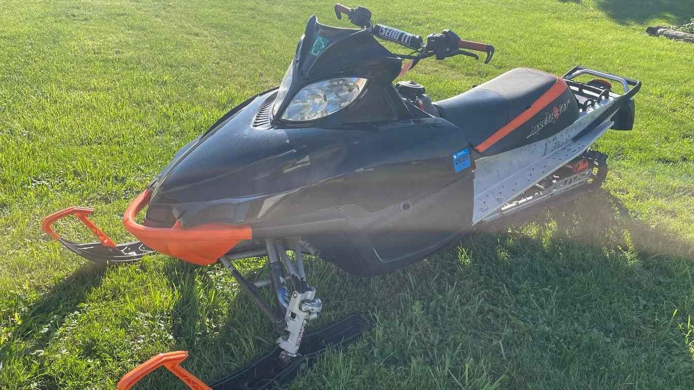 2006 Arctic Cat M6 Snowmobile