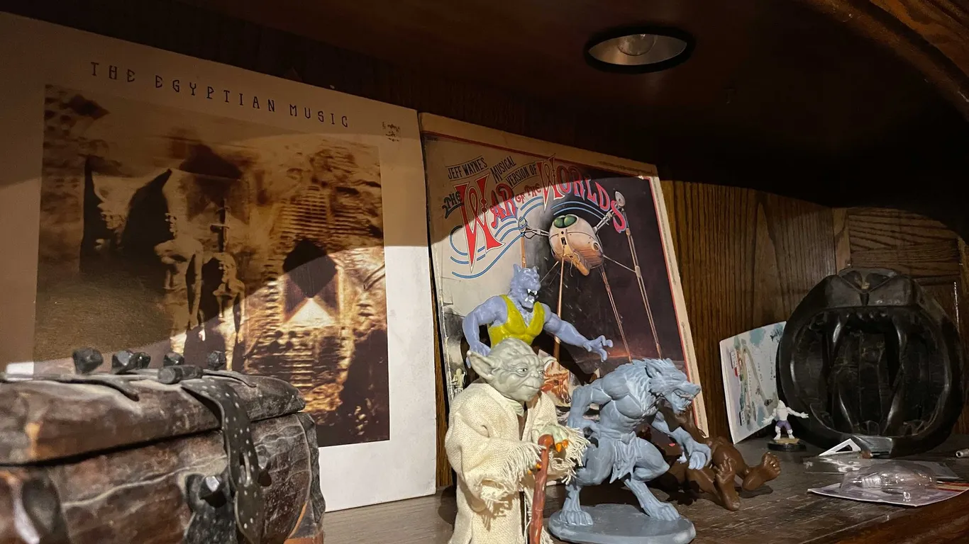 Various Knick Knacks