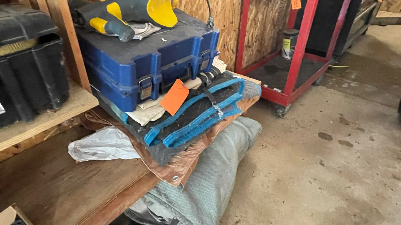 (2) Paint Sprayers and Moving Blankets
