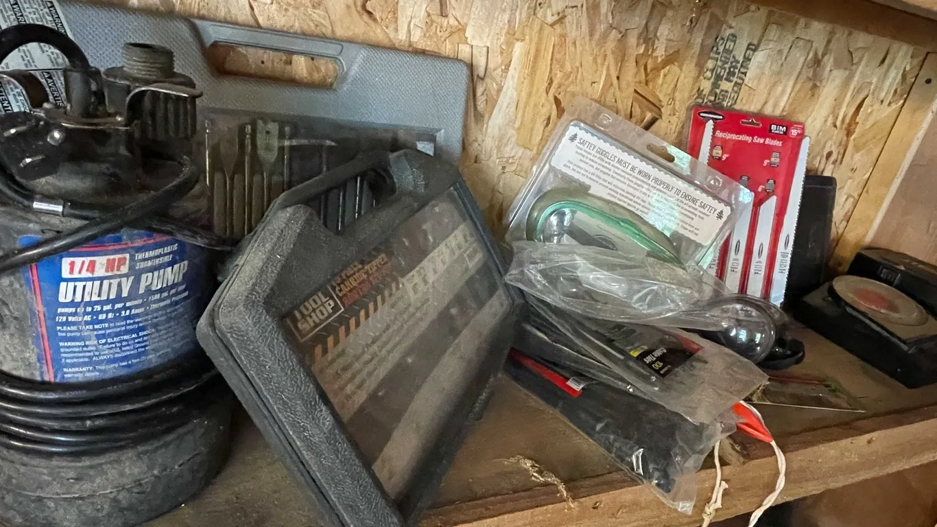 Shelf Contents